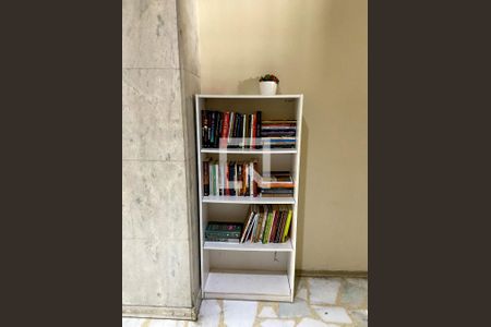 Apartamento à venda com 50m², 2 quartos e sem vaga Apartamento à venda com 50m², 2 quartos e sem vagaÁrea Comum - Biblioteca Solidária