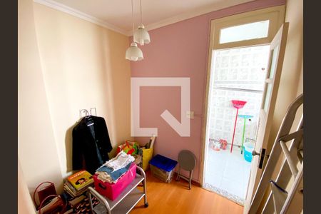 Apartamento à venda com 50m², 2 quartos e sem vaga Apartamento à venda com 50m², 2 quartos e sem vagaQuarto de Serviço