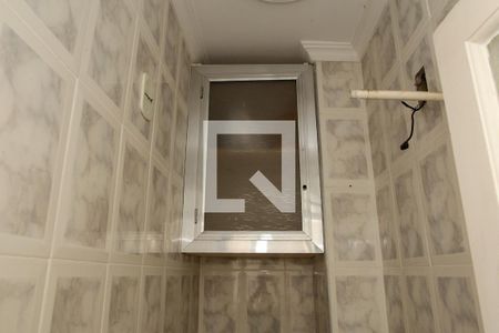 Apartamento à venda com 50m², 2 quartos e sem vaga Apartamento à venda com 50m², 2 quartos e sem vagaBanheiro de Serviço