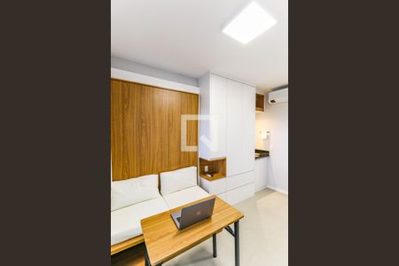 Studio de kitnet/studio para alugar com 1 quarto, 20m² em Jardim das Acácias, São Paulo
