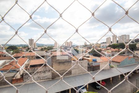 Vista da Sala de apartamento à venda com 2 quartos, 64m² em Quitaúna, Osasco