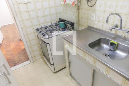 Apartamento à venda com 65m², 2 quartos e sem vagaCozinha