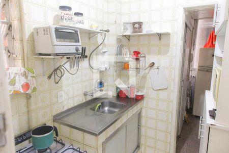 Apartamento à venda com 65m², 2 quartos e sem vagaCozinha