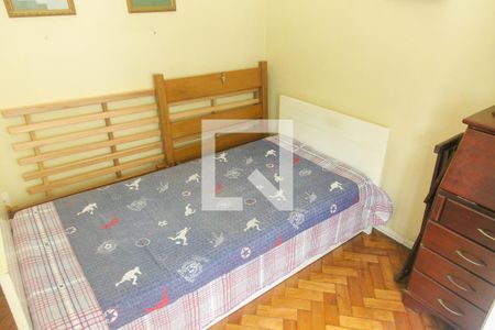 Quarto 1 de apartamento à venda com 2 quartos, 65m² em Copacabana, Rio de Janeiro