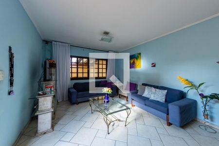 Sala de casa à venda com 4 quartos, 181m² em Vila Prudente, São Paulo