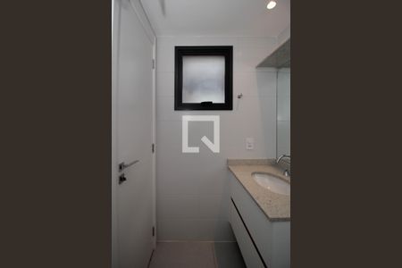 Apartamento à venda com 98m², 2 quartos e 2 vagas Apartamento à venda com 98m², 2 quartos e 2 vagasBanheiro da Suíte 2