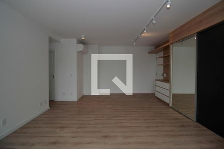 Sala de apartamento à venda com 2 quartos, 98m² em Pinheiros, São Paulo