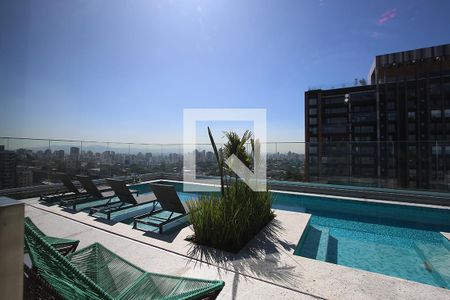 Apartamento à venda com 99m², 2 quartos e 2 vagasÁrea comum - Piscina