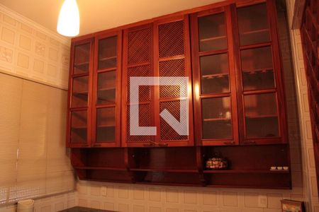 Casa à venda com 281m², 4 quartos e 3 vagasCozinha