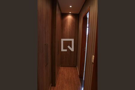 Casa à venda com 281m², 4 quartos e 3 vagasCloset da suíte