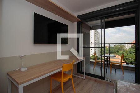 Sala/Quarto de kitnet/studio para alugar com 1 quarto, 28m² em Pinheiros, São Paulo