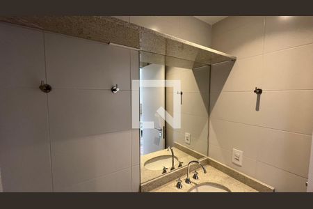 Studio à venda com 27m², 1 quarto e sem vagaBanheiro