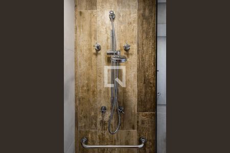 Apartamento à venda com 60m², 1 quarto e 2 vagasBanheiro da Suíte