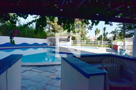 Apartamento à venda com 65m², 2 quartos e 1 vagaÁrea comum - Piscina