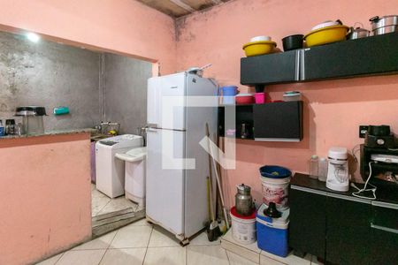 Casa à venda com 150m², 2 quartos e 3 vagas Casa à venda com 150m², 2 quartos e 3 vagasCozinha e Área de Serviço