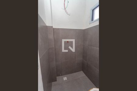 Banheiro da suíte  de apartamento para alugar com 2 quartos, 54m² em Centro, Diadema