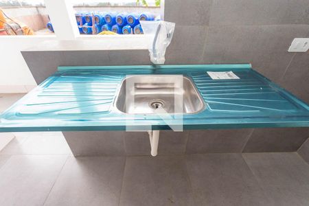 Apartamento para alugar com 54m², 2 quartos e 1 vaga Apartamento para alugar com 54m², 2 quartos e 1 vagaCozinha