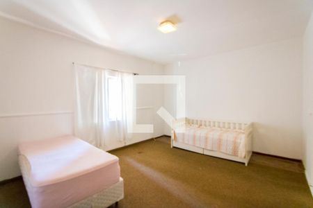 Casa à venda com 284m², 2 quartos e 2 vagasQuarto 2