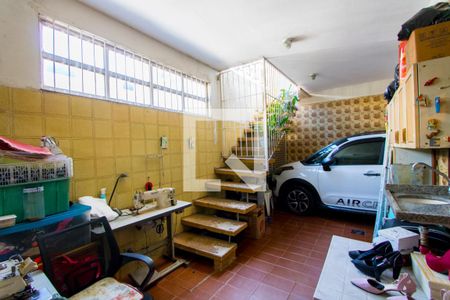 Casa à venda com 284m², 2 quartos e 2 vagasÁrea de serviço 2