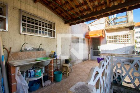 Casa à venda com 284m², 2 quartos e 2 vagasÁrea de serviço 1