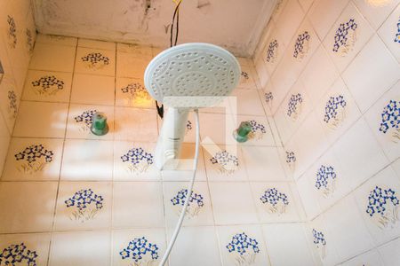 Casa à venda com 284m², 2 quartos e 2 vagasBanheiro do quarto 1