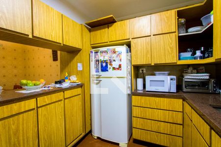 Casa à venda com 284m², 2 quartos e 2 vagasCozinha 1