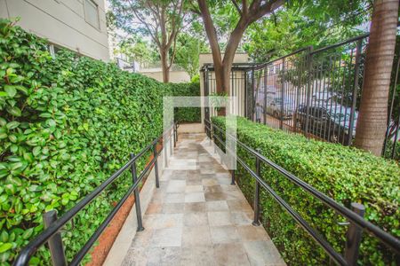 Apartamento à venda com 132m², 3 quartos e 3 vagas Apartamento à venda com 132m², 3 quartos e 3 vagasRampa de Acesso