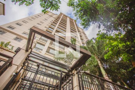 Apartamento à venda com 132m², 3 quartos e 3 vagas Apartamento à venda com 132m², 3 quartos e 3 vagasFachada