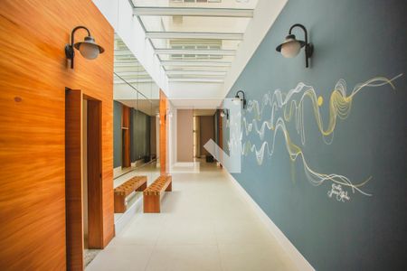 Apartamento à venda com 132m², 3 quartos e 3 vagas Apartamento à venda com 132m², 3 quartos e 3 vagasHall social