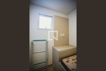 Apartamento à venda com 132m², 3 quartos e 3 vagas Apartamento à venda com 132m², 3 quartos e 3 vagasQuarto de Serviço