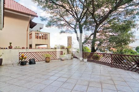 Casa à venda com 428m², 2 quartos e 3 vagasVaranda