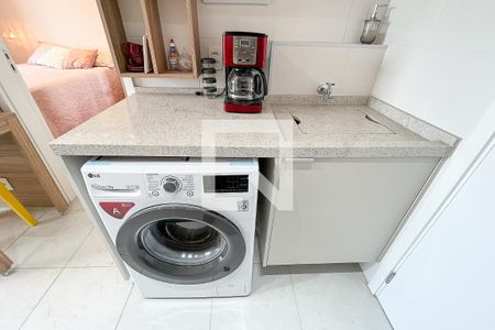 Apartamento à venda com 28m², 1 quarto e sem vagaÁrea de Serviço