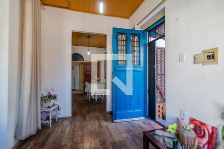 Sala de casa à venda com 2 quartos, 200m² em Cidade Baixa, Porto Alegre