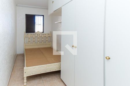 Quarto 2   de casa para alugar com 2 quartos, 55m² em Parque Vitória, São Paulo