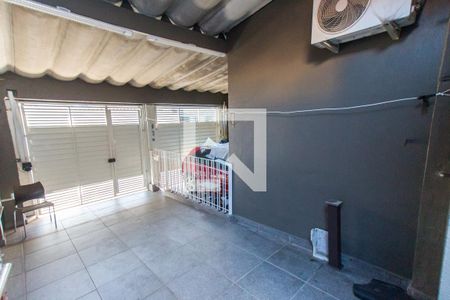 Casa para alugar com 55m², 2 quartos e 1 vaga Casa para alugar com 55m², 2 quartos e 1 vagaGaragem