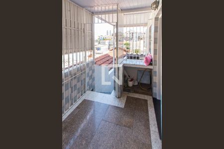 Casa para alugar com 55m², 2 quartos e 1 vaga Casa para alugar com 55m², 2 quartos e 1 vagaÁrea de Serviço