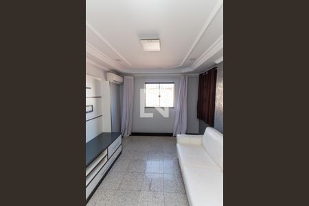 Sala   de casa para alugar com 2 quartos, 55m² em Parque Vitória, São Paulo