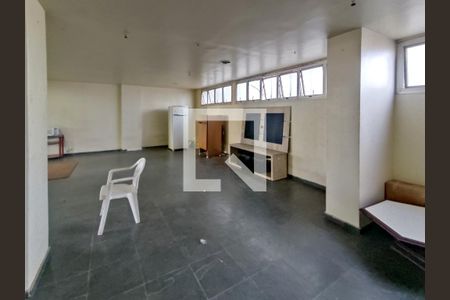 Apartamento à venda com 55m², 1 quarto e 1 vaga Apartamento à venda com 55m², 1 quarto e 1 vagaÁrea comum - Salão de festas