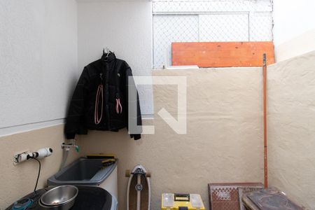 Casa de condomínio à venda com 90m², 3 quartos e 1 vaga Casa de condomínio à venda com 90m², 3 quartos e 1 vagaÁrea de Serviço