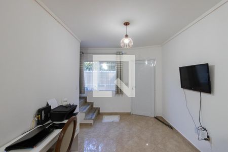Sala de casa de condomínio à venda com 3 quartos, 90m² em Vila Nilo, São Paulo