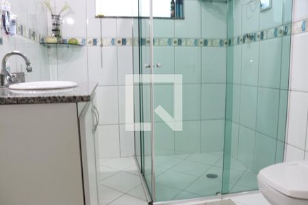 Casa à venda com 300m², 4 quartos e 2 vagasBanheiro da Suíte