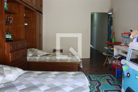 Casa à venda com 300m², 4 quartos e 2 vagasQuarto 1