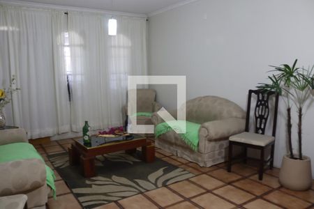 Sala de casa à venda com 4 quartos, 300m² em Jardim Vila Galvão, Guarulhos
