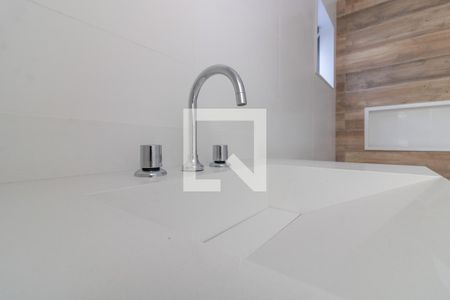 Casa de condomínio à venda com 467m², 4 quartos e 3 vagasSuíte 3 - Banheiro