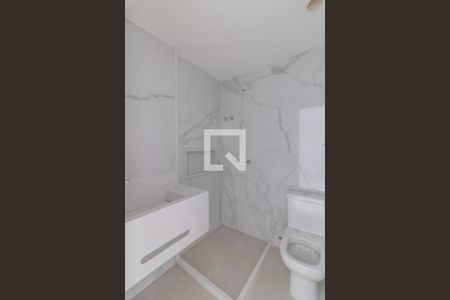 Casa de condomínio à venda com 467m², 4 quartos e 3 vagasBanheiro Social (Primeiro andar)