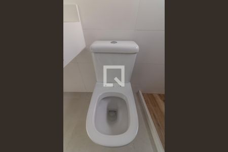 Casa de condomínio à venda com 467m², 4 quartos e 3 vagasSuíte 2 - Banheiro