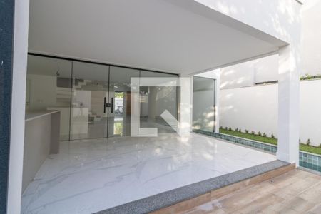 Casa de condomínio à venda com 467m², 4 quartos e 3 vagasÁrea Gourmet