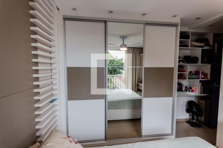 Armário de apartamento à venda com 2 quartos, 52m² em Vila Lucinda, Santo André