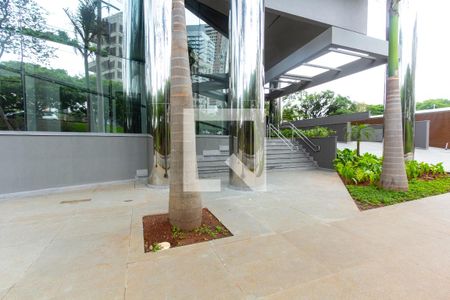 Studio à venda com 36m², 1 quarto e 1 vaga Studio à venda com 36m², 1 quarto e 1 vagaFachada