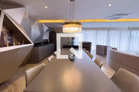 Studio à venda com 36m², 1 quarto e 1 vaga Studio à venda com 36m², 1 quarto e 1 vagaÁrea comum - Salão de festas